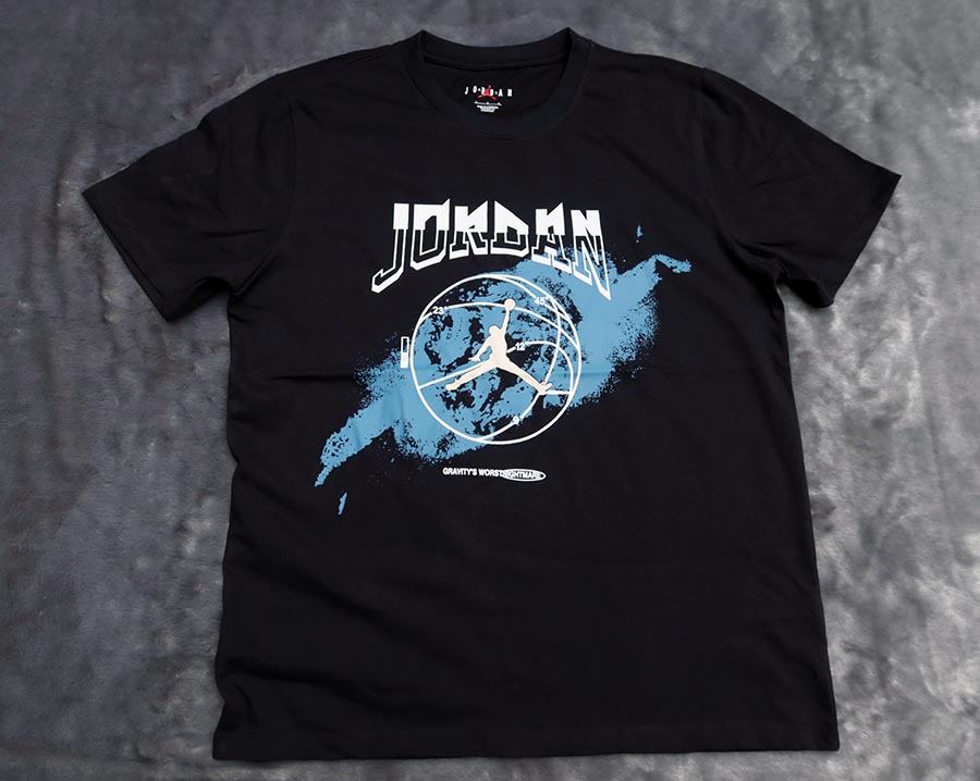 NIKE JORDAN /L/XL/44/46 เสื้อยืดแขนสั้นลายสกรีนที่อกเสื้อสวยใหม่แท้ รวมส่ง flash