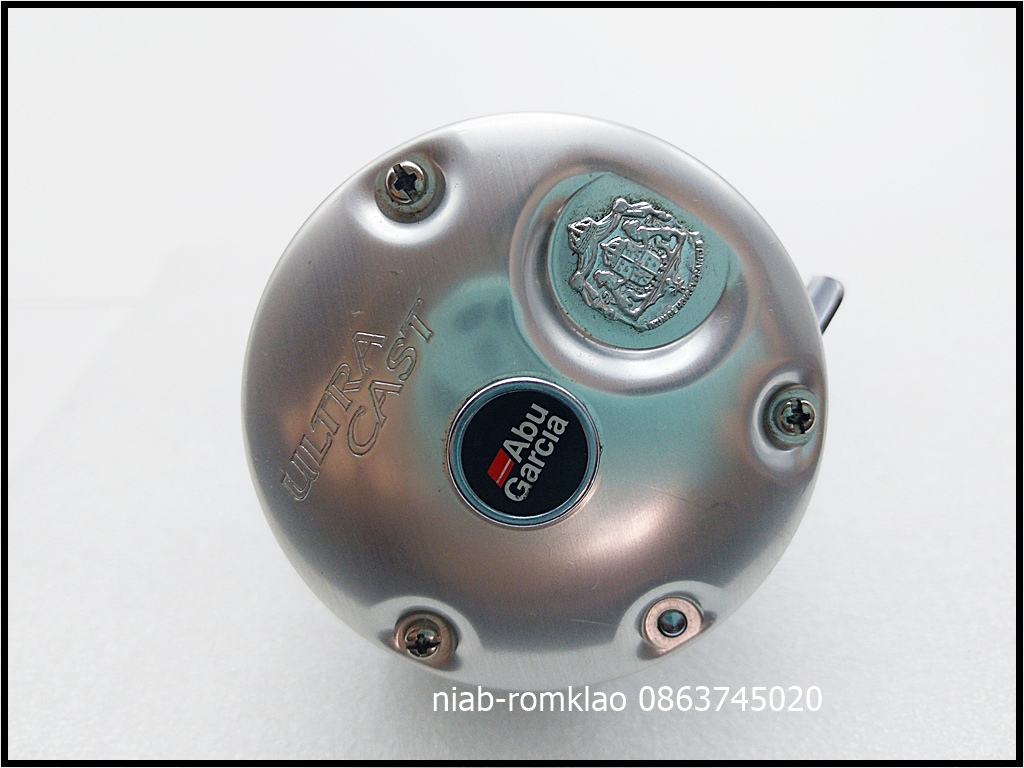 [b][q]Abu 4601C  สภาพสวยมาก มีรอยเล็กๆนิดหน่อย ใช้งานได้ปกติ หน้า4ซ้ายหายากมาก น่าใช้ น่าสะสม


ม