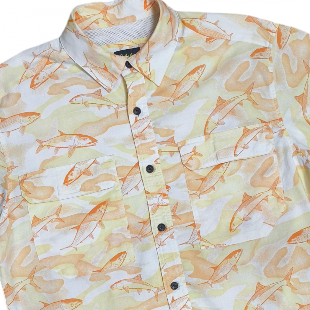 ขายแล้ว CABELA'S Men's Fishing ลายปลาเชิ้ตแขนสั้น 44นิ้ว Made in peru