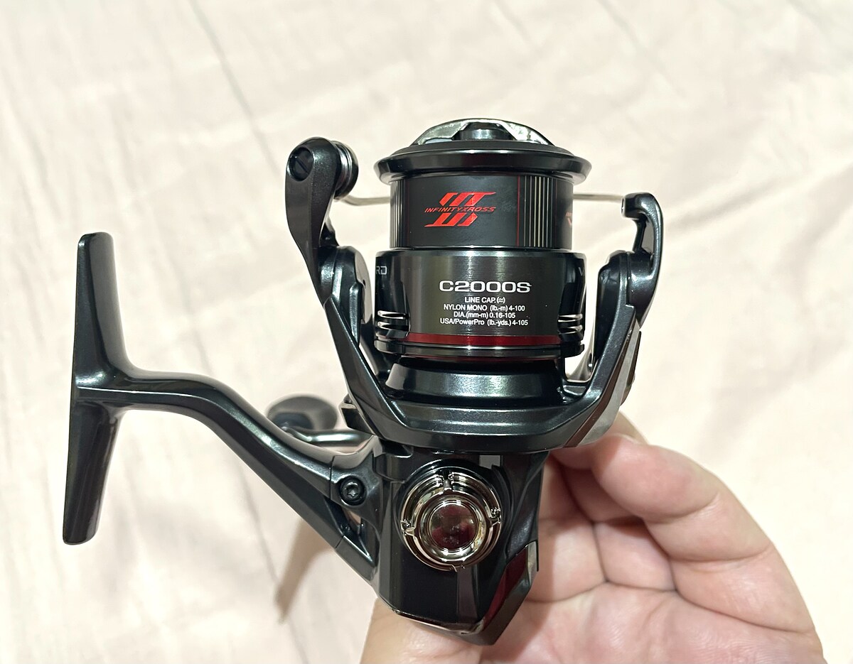 ขายรอกShimano Vanford C2000S ปี24