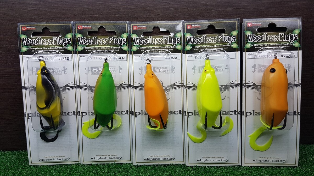 A3. Whiplash Factory D.O.G 71F, 14 g // Funny Face Pop 71F, 16 g กบยางญี่ปุ่น มือช่อน ชะโด ครับ

#
