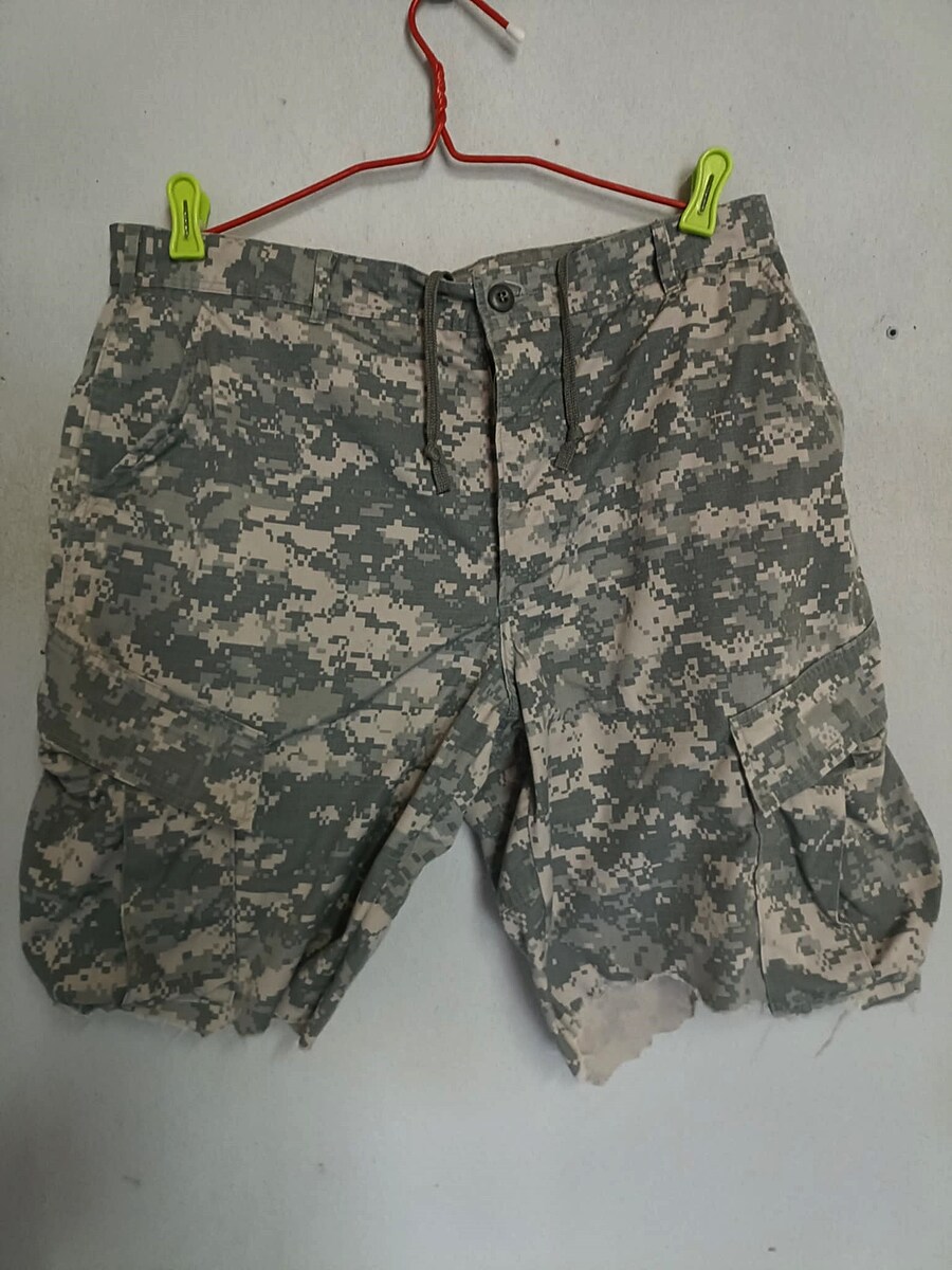 กางเกงทหาร US.ARMY  ลายพรางดิจิตอล ACU   Size: 35-39 นิ้ว (ตัดขาสั้น)
