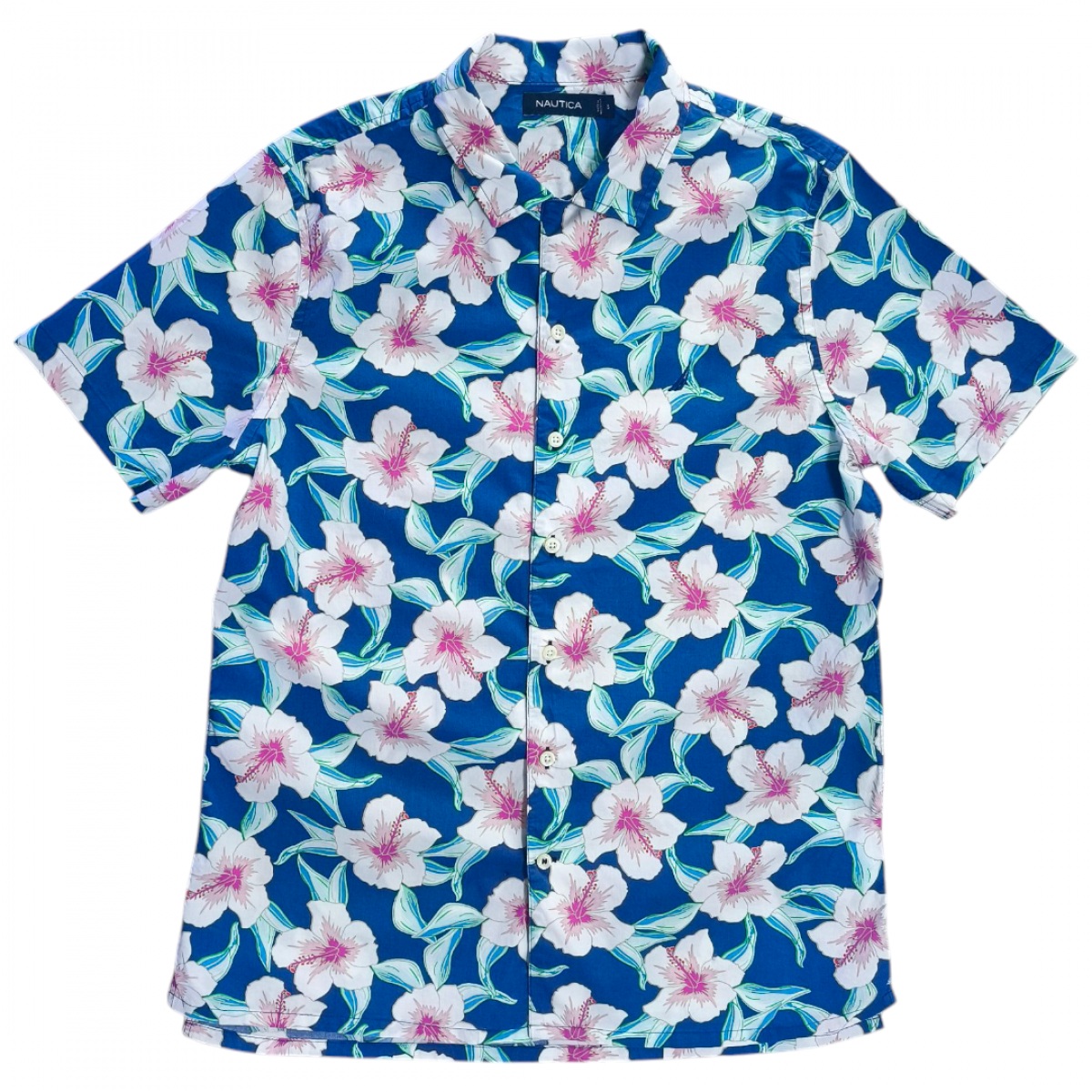 NAUTICA เชิ้ตแขนสั้น สวยใหม่มากๆ อก42นิ้ว