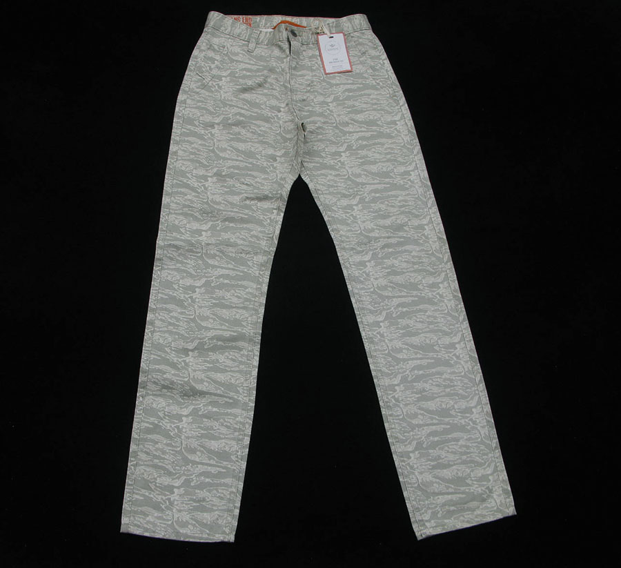 DOCKERS ALPHA SLIM