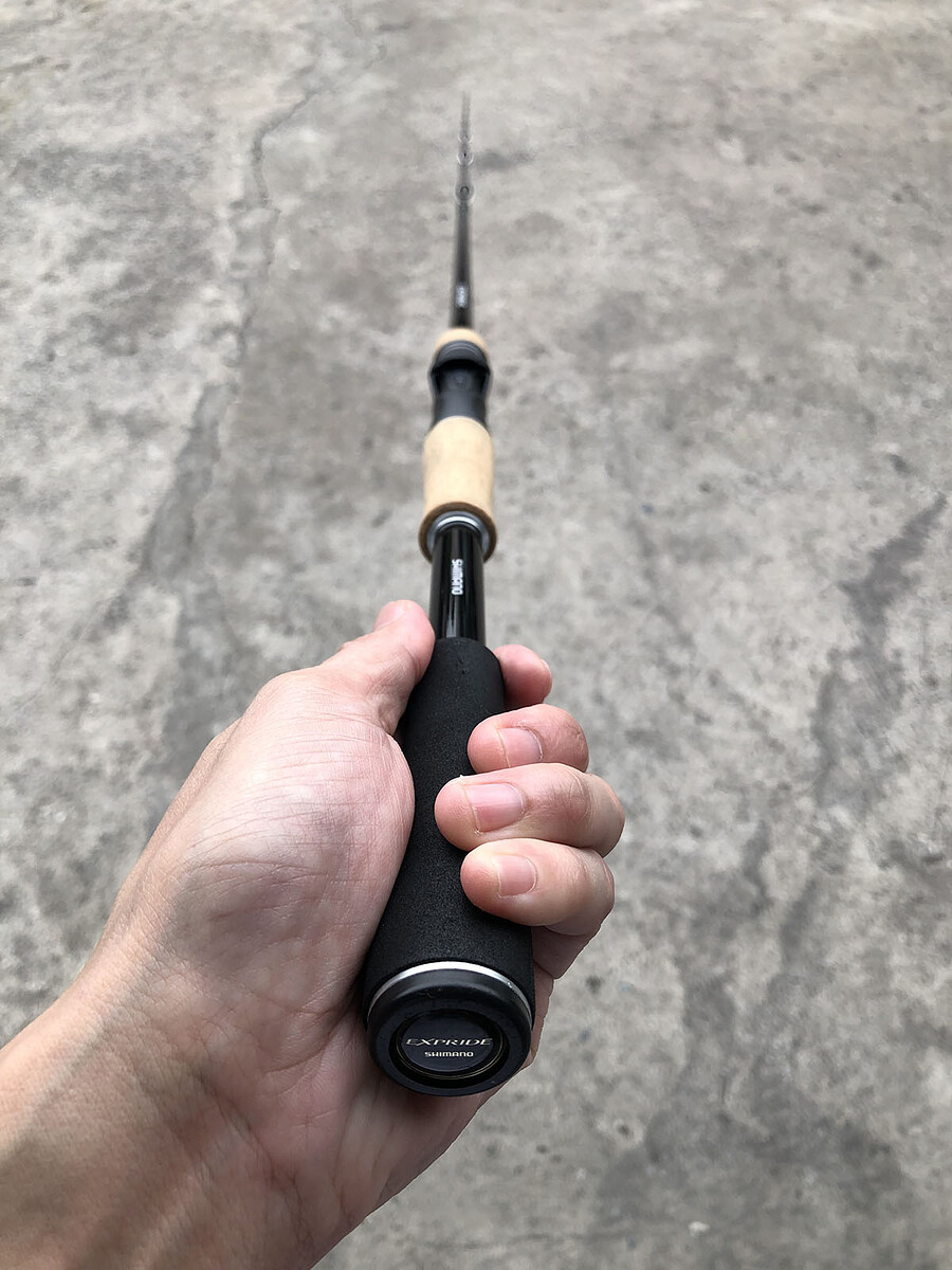 12. Shimano EXPRIDE 172MH คัน 1 ท่อนยาว 7'2" เวท 10-20lb คันสวยริ้วรอยผิวบางๆ เล็กน้อย ไกด์ตัวที่ 4 