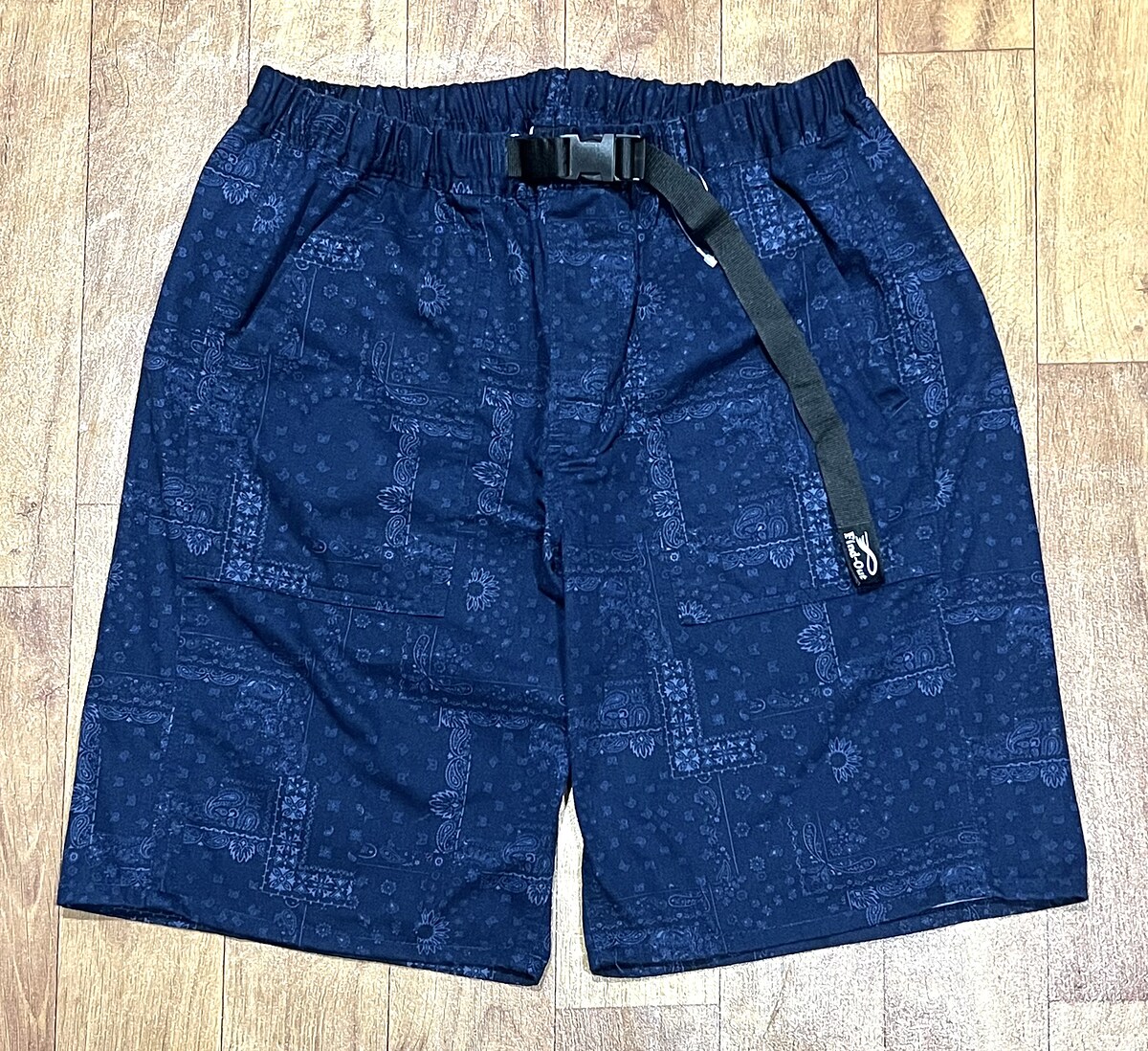 กางเกงขาสั้น FIND-OUT SHORT PANTS 