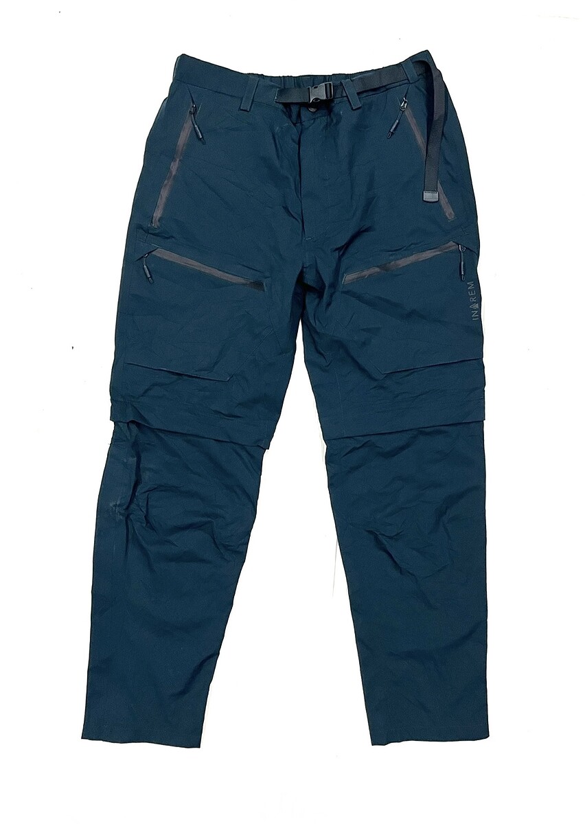 ~ € ~  กางเกงกันฝน Field Core   (32-35)      330.-