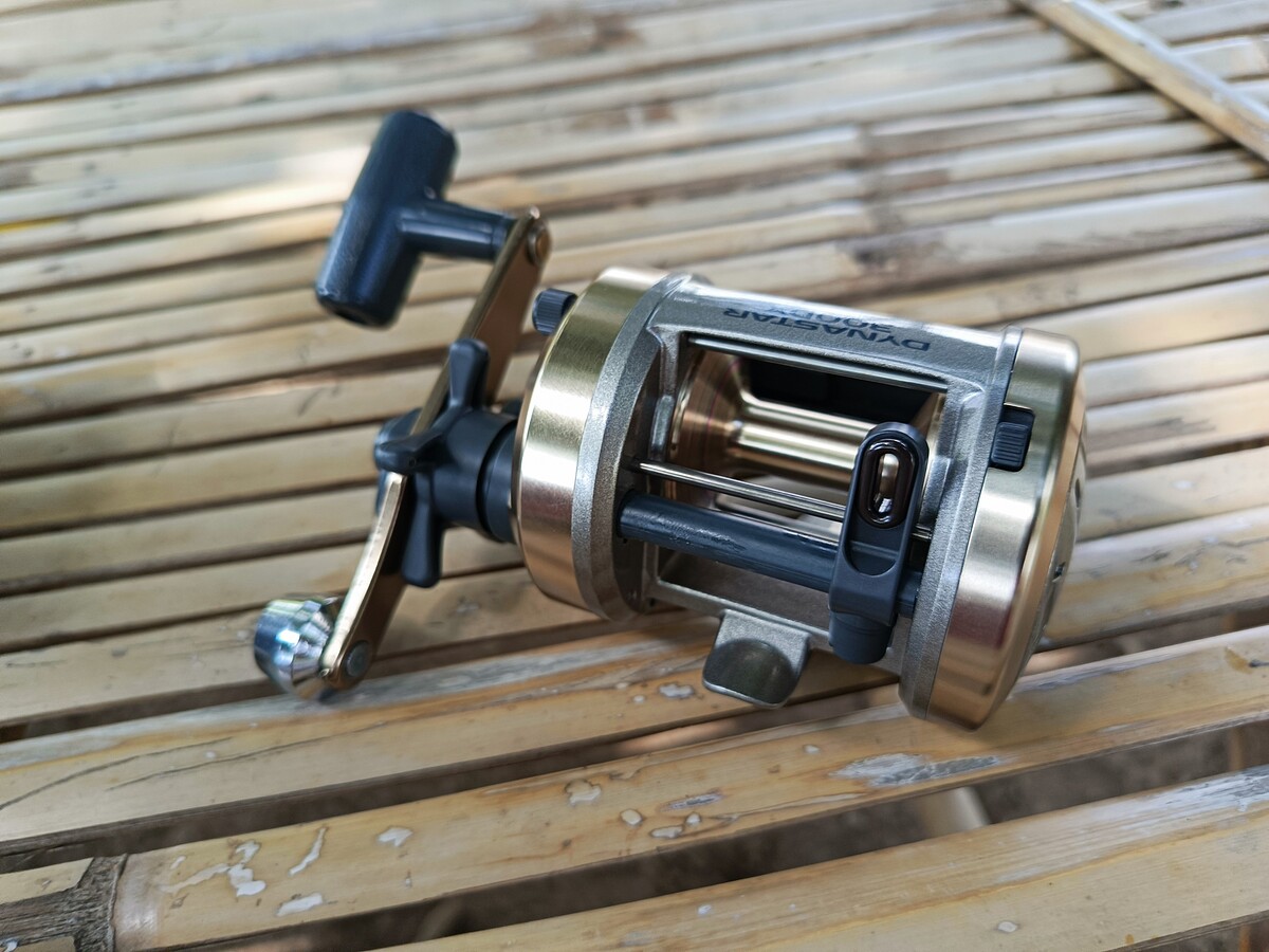 ลดๆๆๆๆๆ 1950 daiwa dynastar 300dx  สวยๆเพิ่งมาจากญี่ปุ่นครับ ไม่มีรอยเลยครับ มีร