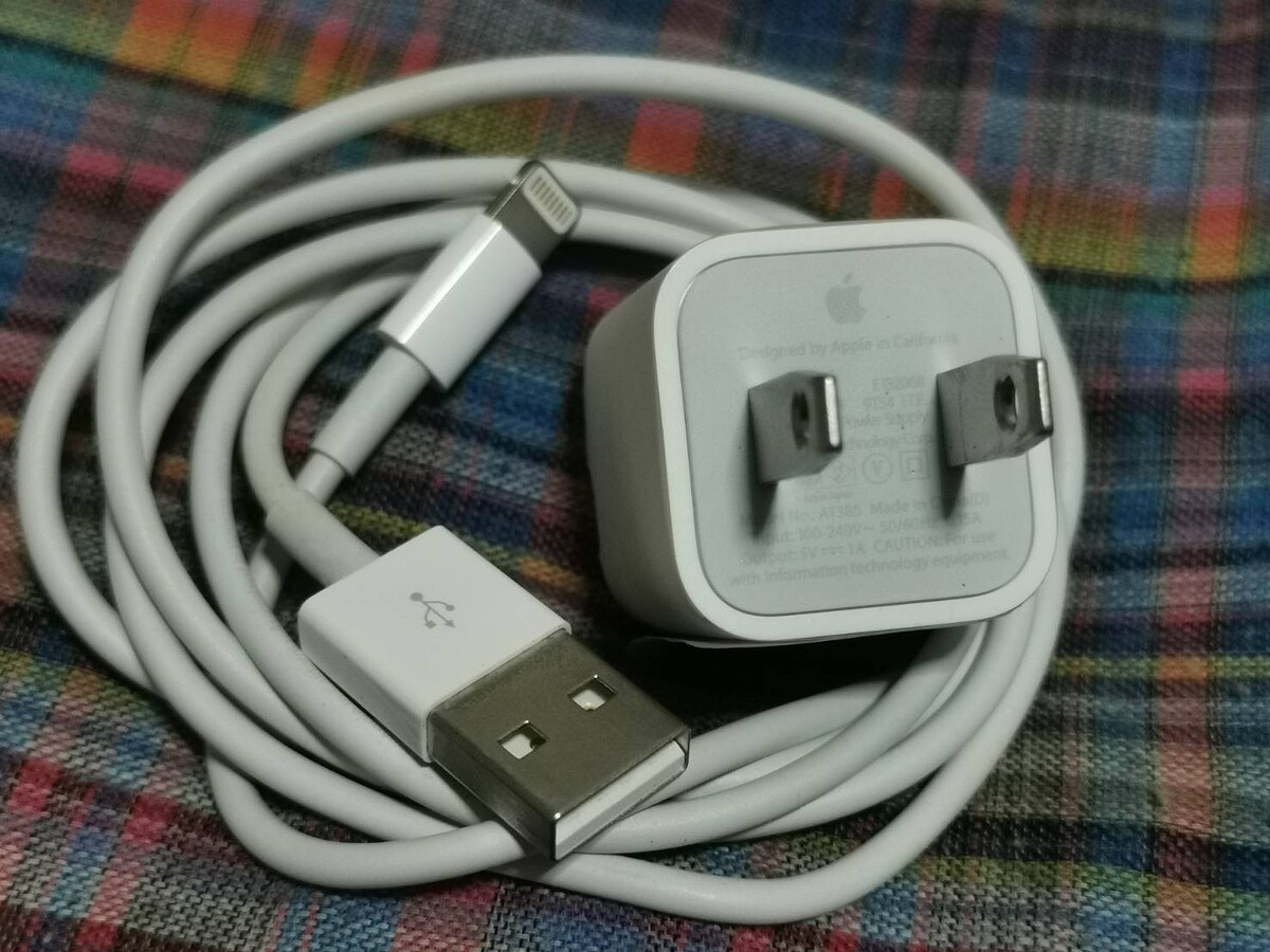 4. หัวสาย iPhone รุ่นเก่า หัวเล็ก

USB ทู ไลน์นิ่ง

มือสองสวย  

ขาย  380