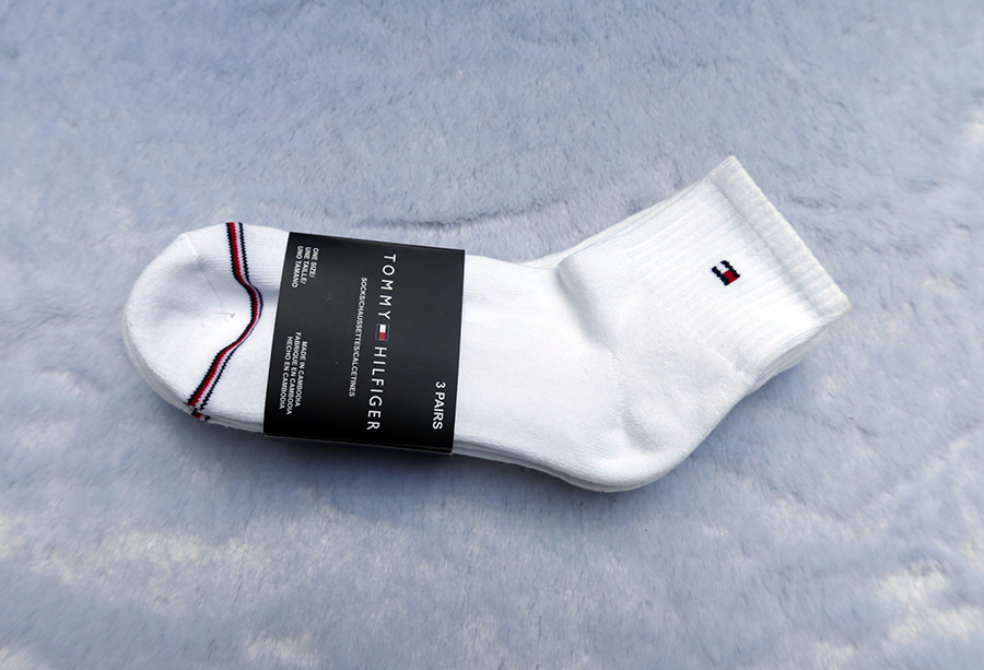 TOMMY HILFIGER