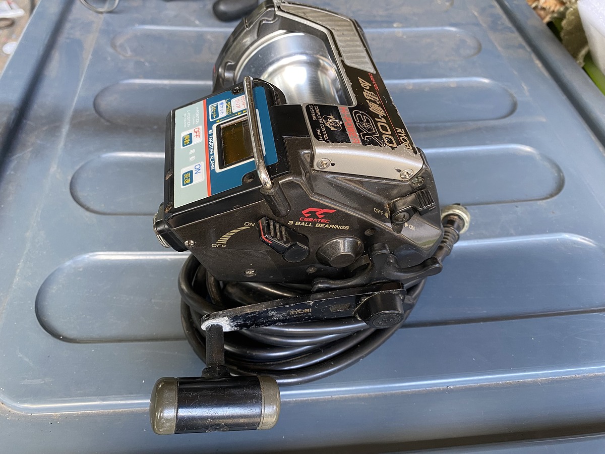 >>>>> รอกไฟฟ้า ryobi ad100ex