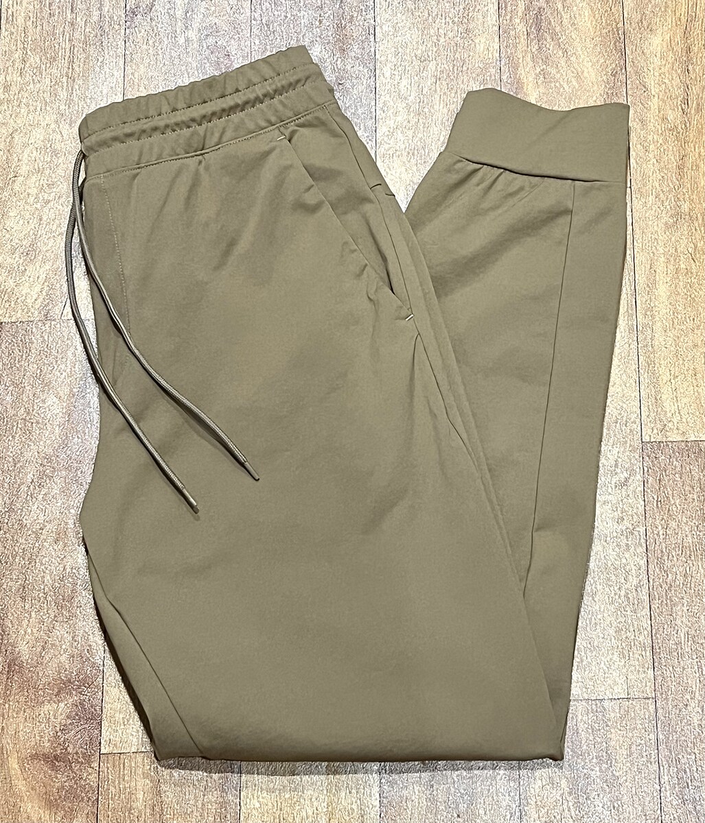กางเกง Uniqlo Ultra Stretch Active Jogger Pants