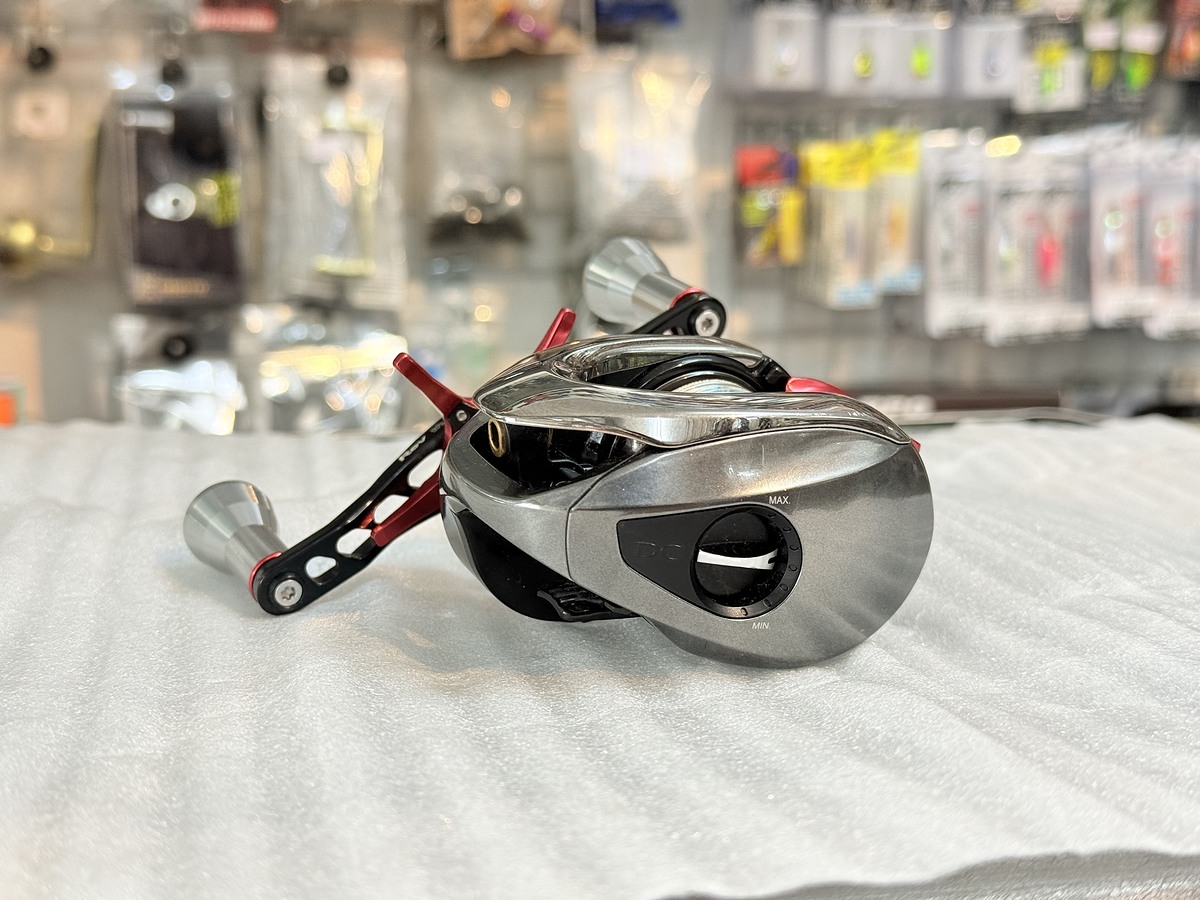 รอก Shimano Antares DC