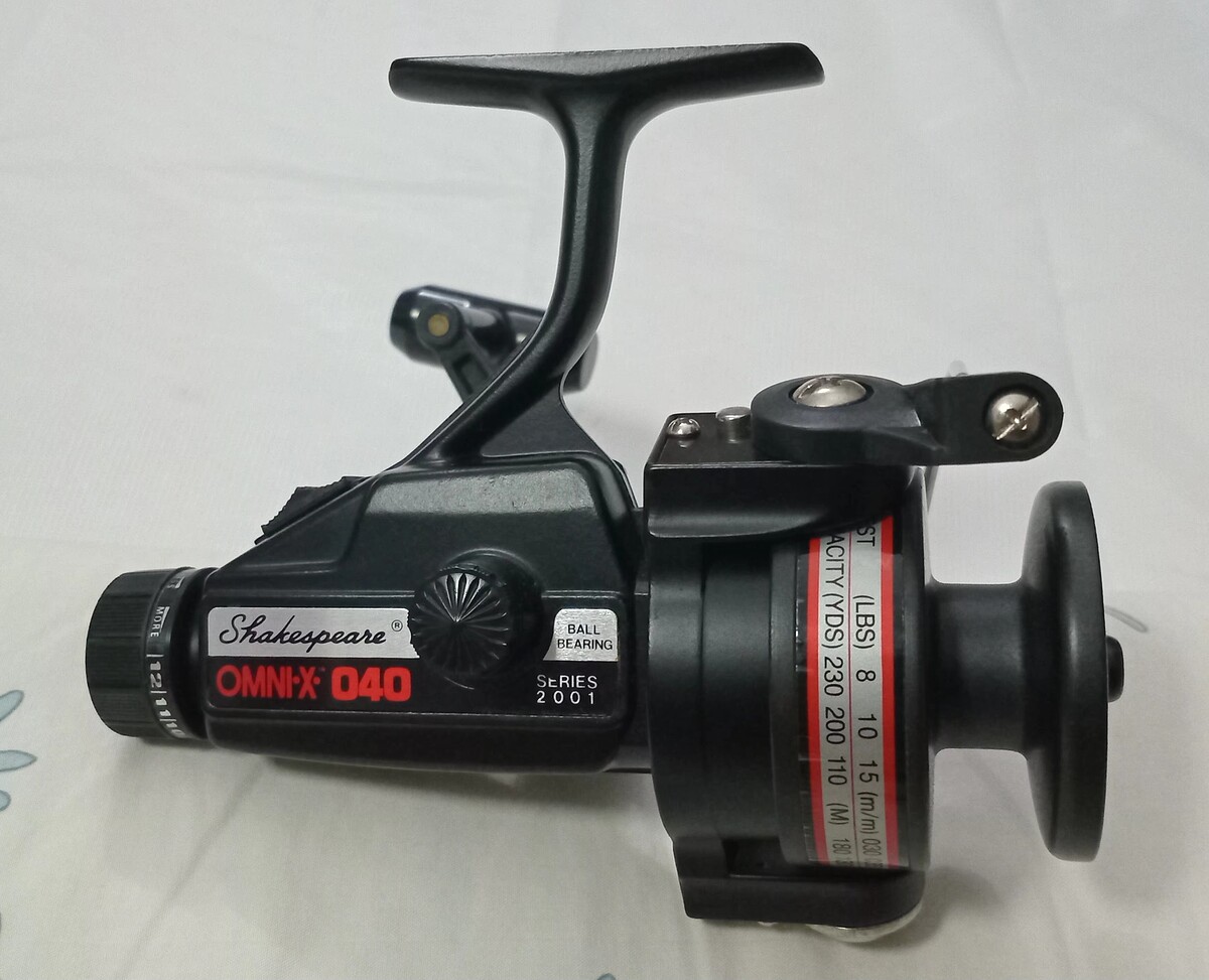 รอก Shakespeare OMNI-X-040  (Korea)