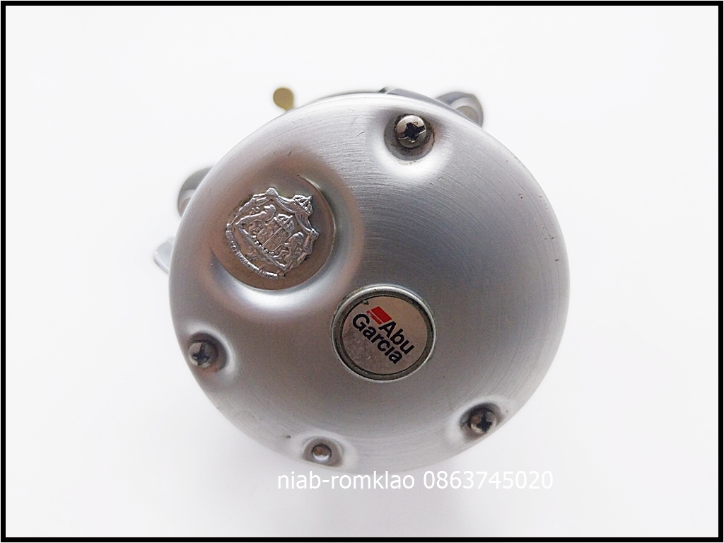 [b][q]Abu 5500CL3  สปูนทอง รอบ5.3:1 ลูกปืน3ตลับรวมลูกปืนกันตีกลับ  มีรอยบ้างโดยรวมยังดูดีไม่ขี้เหร่ 