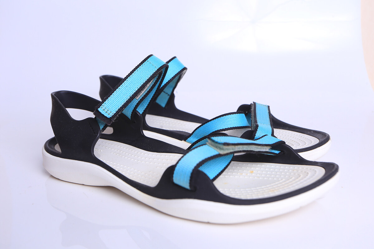  รองเท้าลำลอง  Unisex Swiftwater Flip Flop Size W8 / M6  สำหรับลงน้ำ 