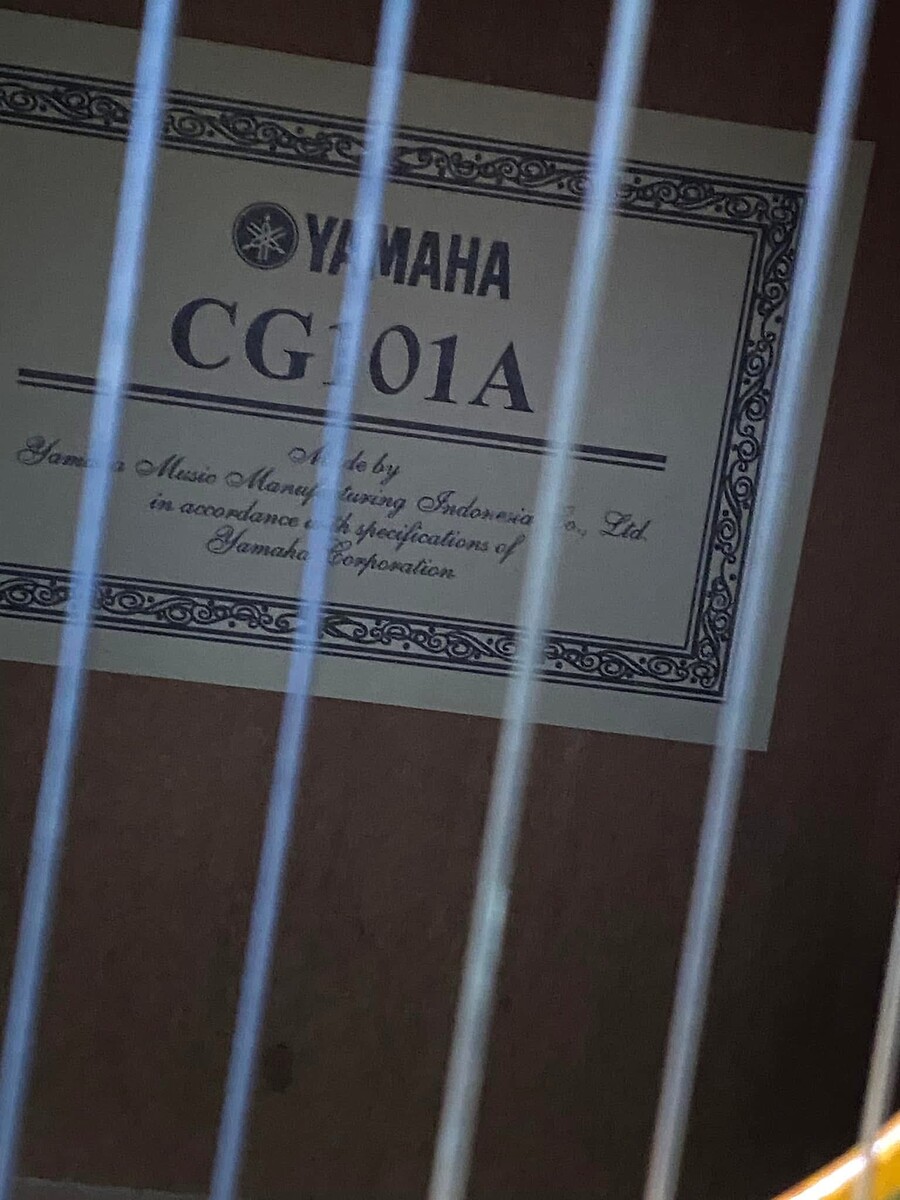 ขายเหมาครับ 4000

ดอนเมืองนัดรับได้ครับ
YAMAHA CLASSIC สภาพดีทั้งคู่
C-150 JAPAN 
CG 101A 
เหม