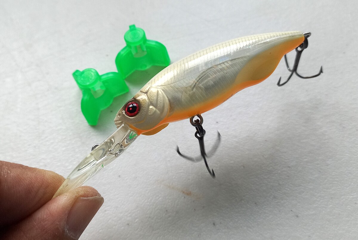 >>>>> เหยื่อ Megabass BAIT-X 2004