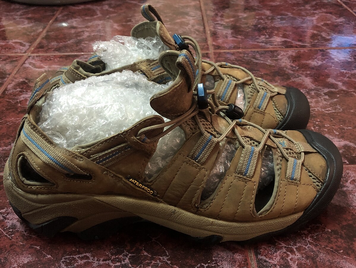 รองเท้า keen
