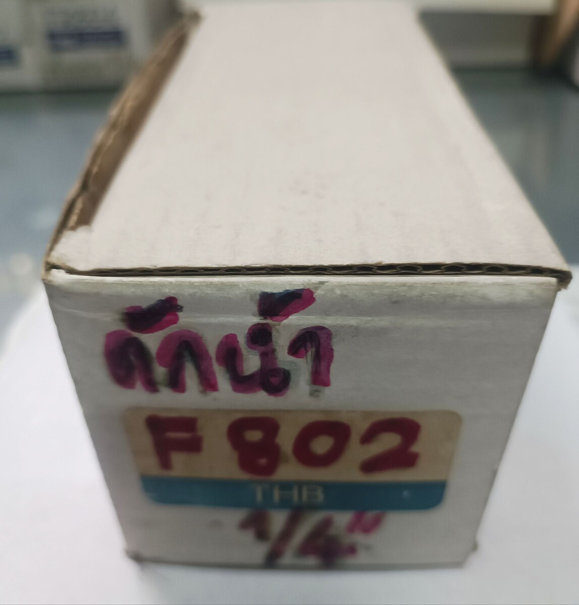 F802