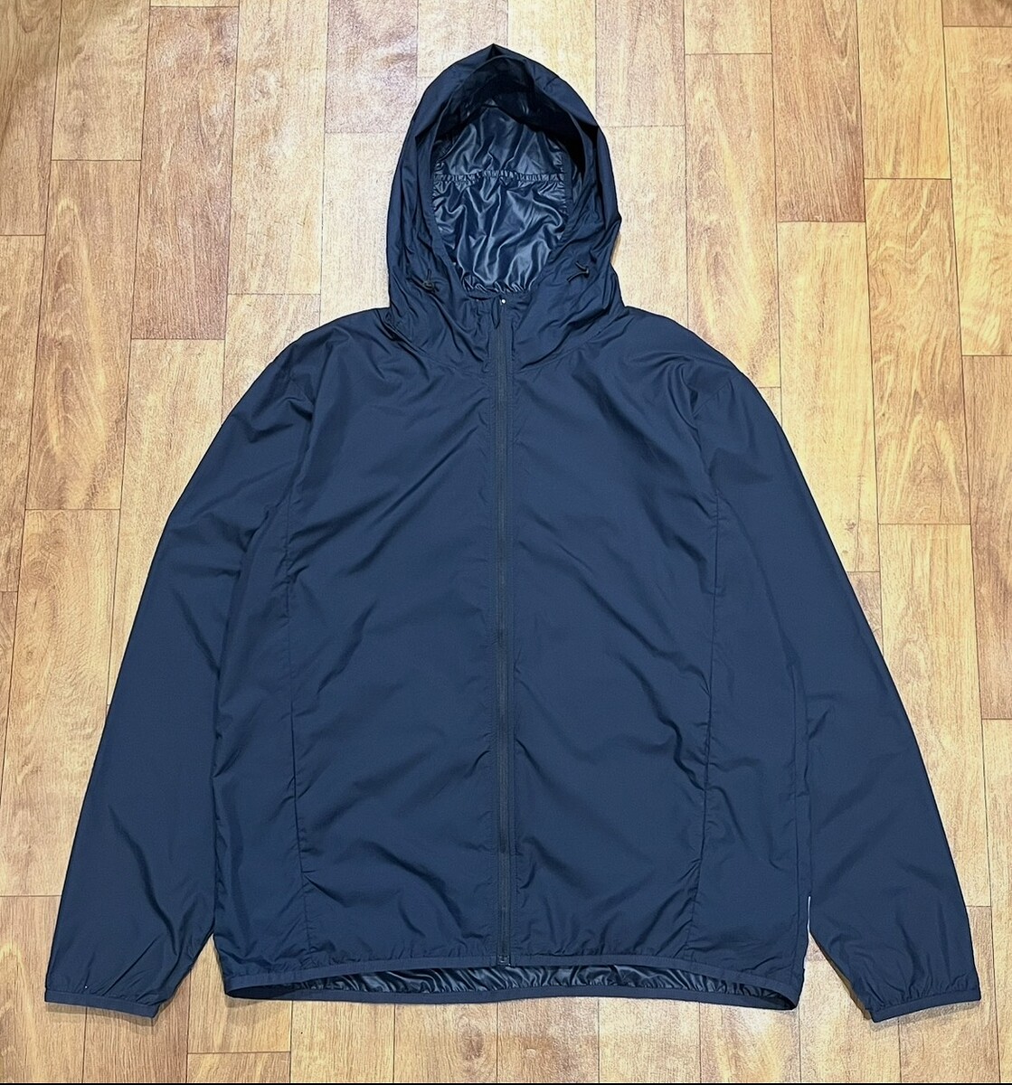 เสื้อ MUJI UPF50+ Water Repellent Wind Breaker