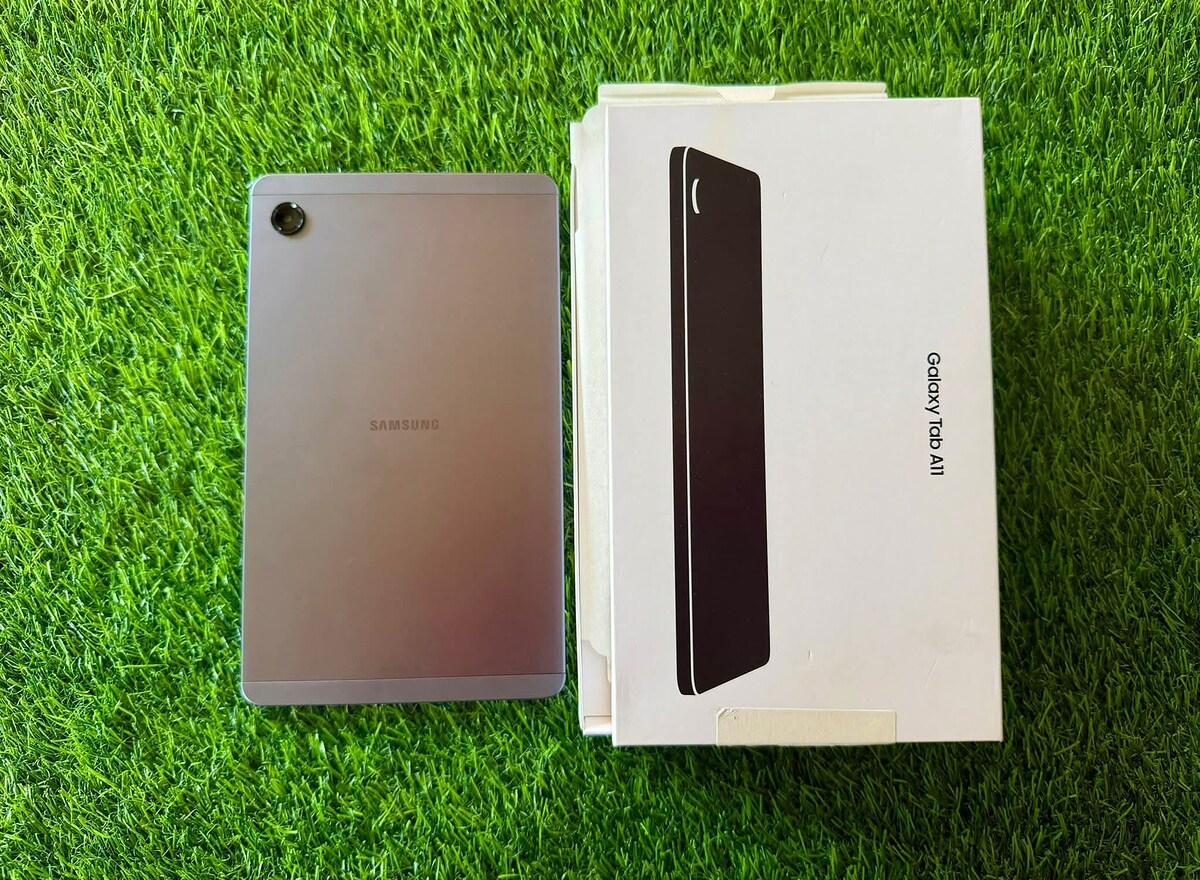 Samsung Tab A11  [ram8/128]
          4,800฿       ยังมีประกันเหลื�