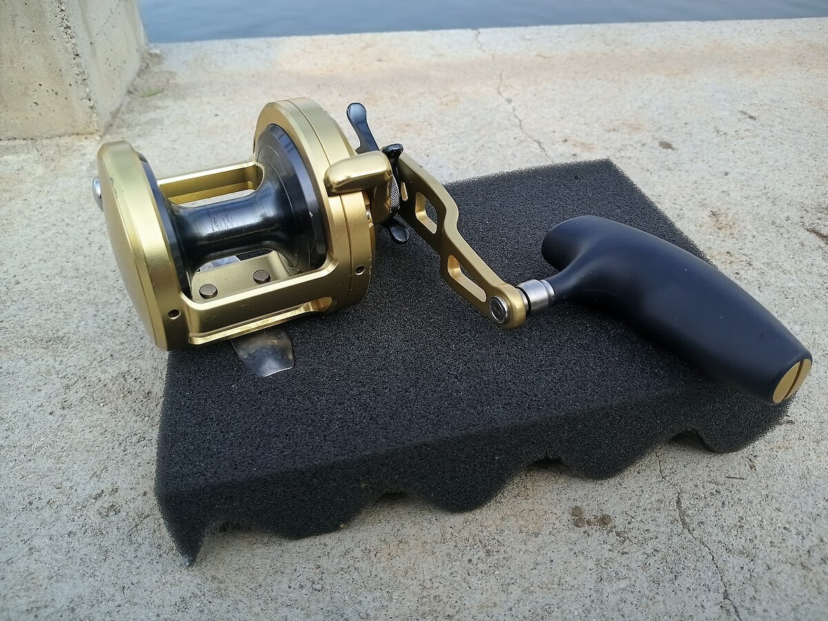 Shimano ocea jigger Limited 3000Hg
เนียนพร้อมใช้คำมีรอยบ�