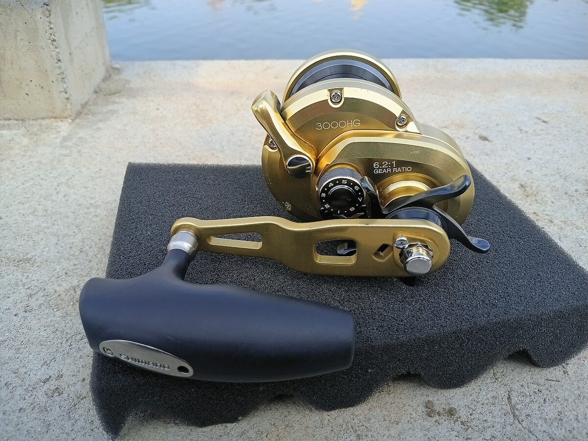  Shimano ocea jigger Limited 3000Hg
เนียนพร้อมใช้คำมีรอยบ