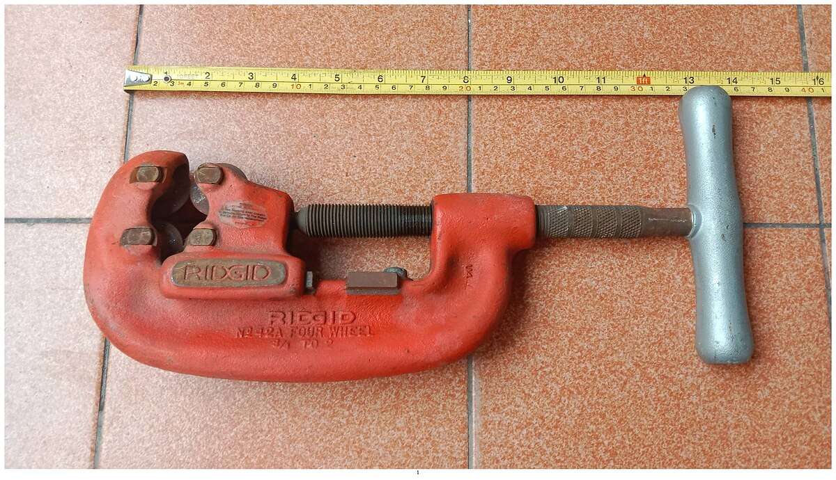 คัตเตอร์ตัดท่อRIDGID  No 42A  FOUR WHEEL  