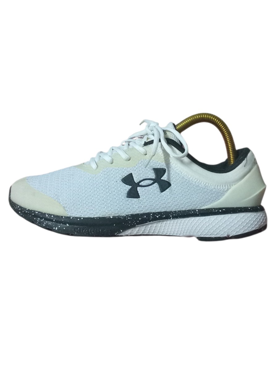 รองเท้า Under Armour รุ่น Charged Escape 3