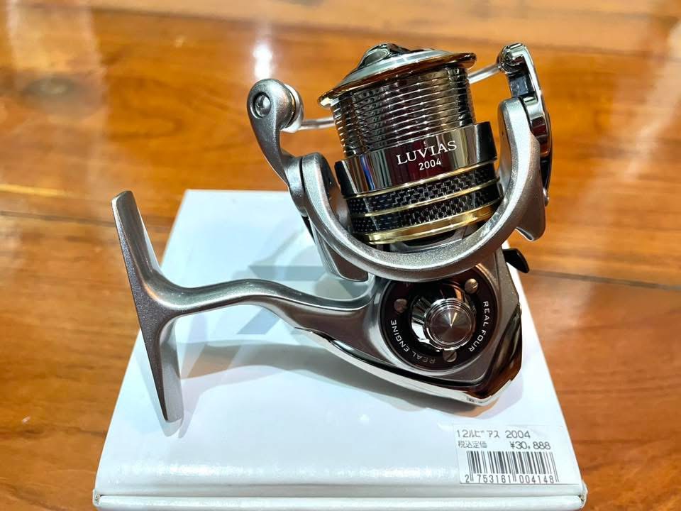 ขายรอกDaiwa 12 Luvias 2004