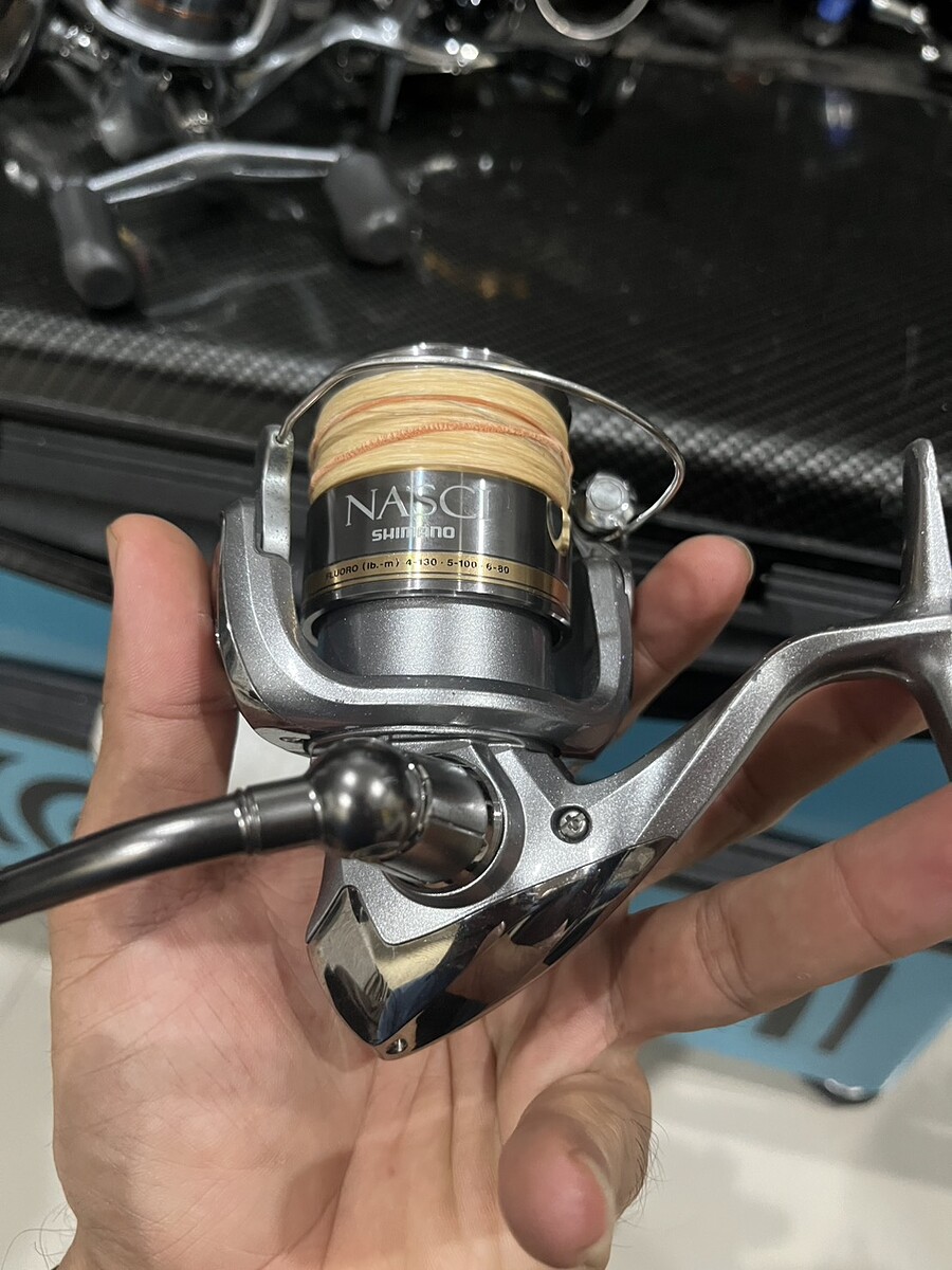 รอก shimano Nasci Model 2010 2500S 