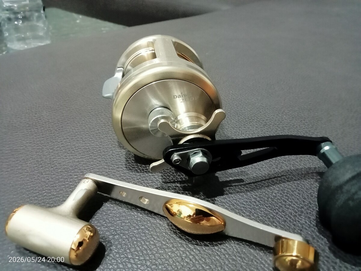 CVZ200f