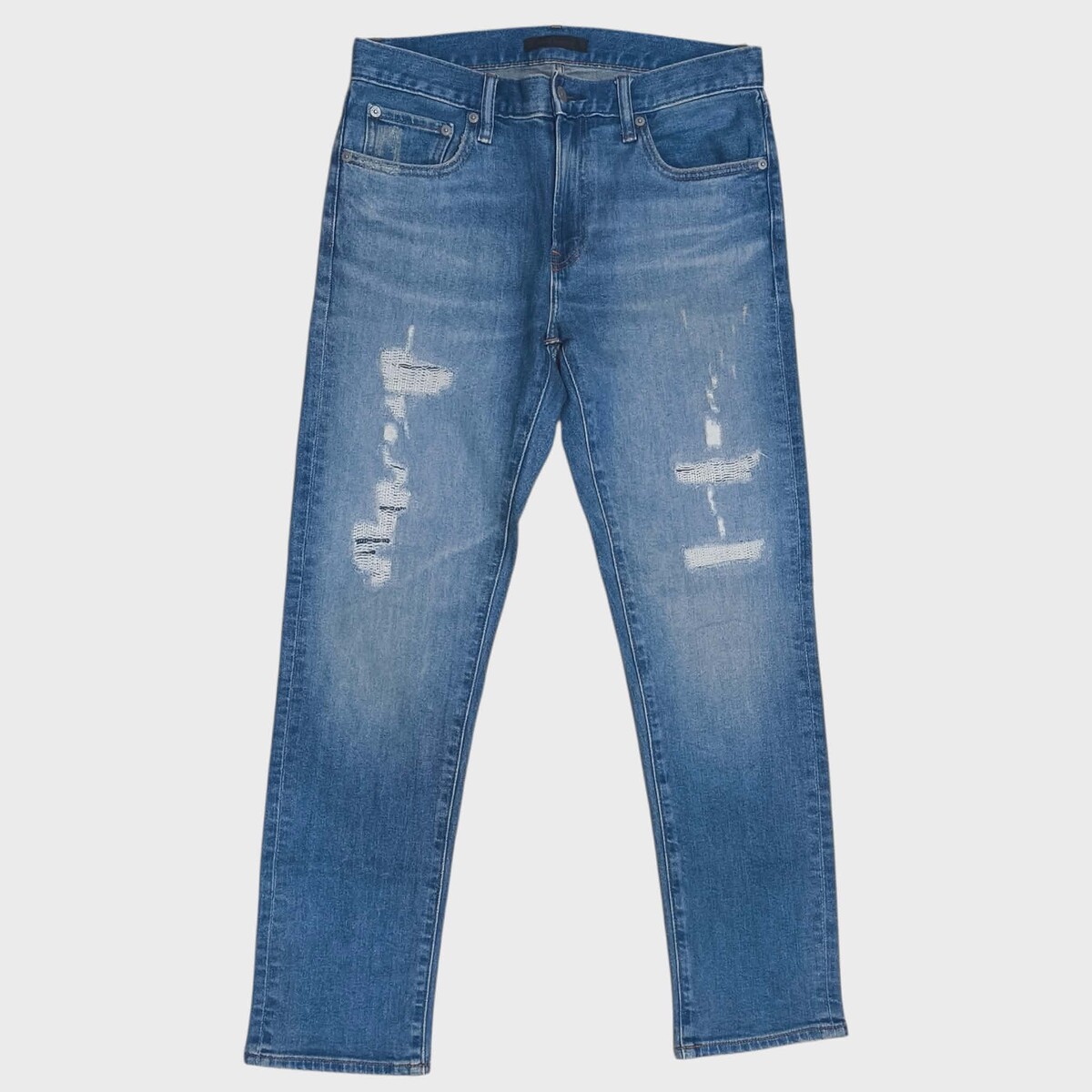 Uniqlo ยีนส์ เอว 32 นิ้วความยาว 39นิ้ว ปลายขา 7นิ้วเป้า 10นิ้ว