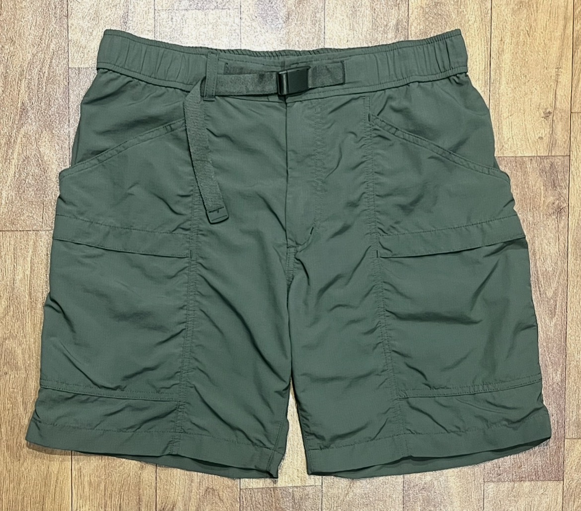กางเกงขาสั้น Uniqlo Nylon Utility Geared Short Pants 