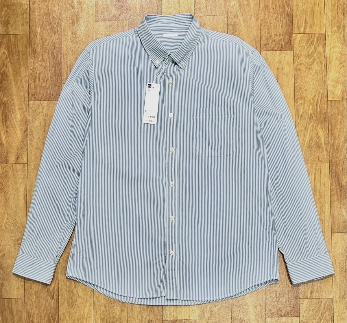 เสื้อเชิ้ต GU STRIPES SHIRT