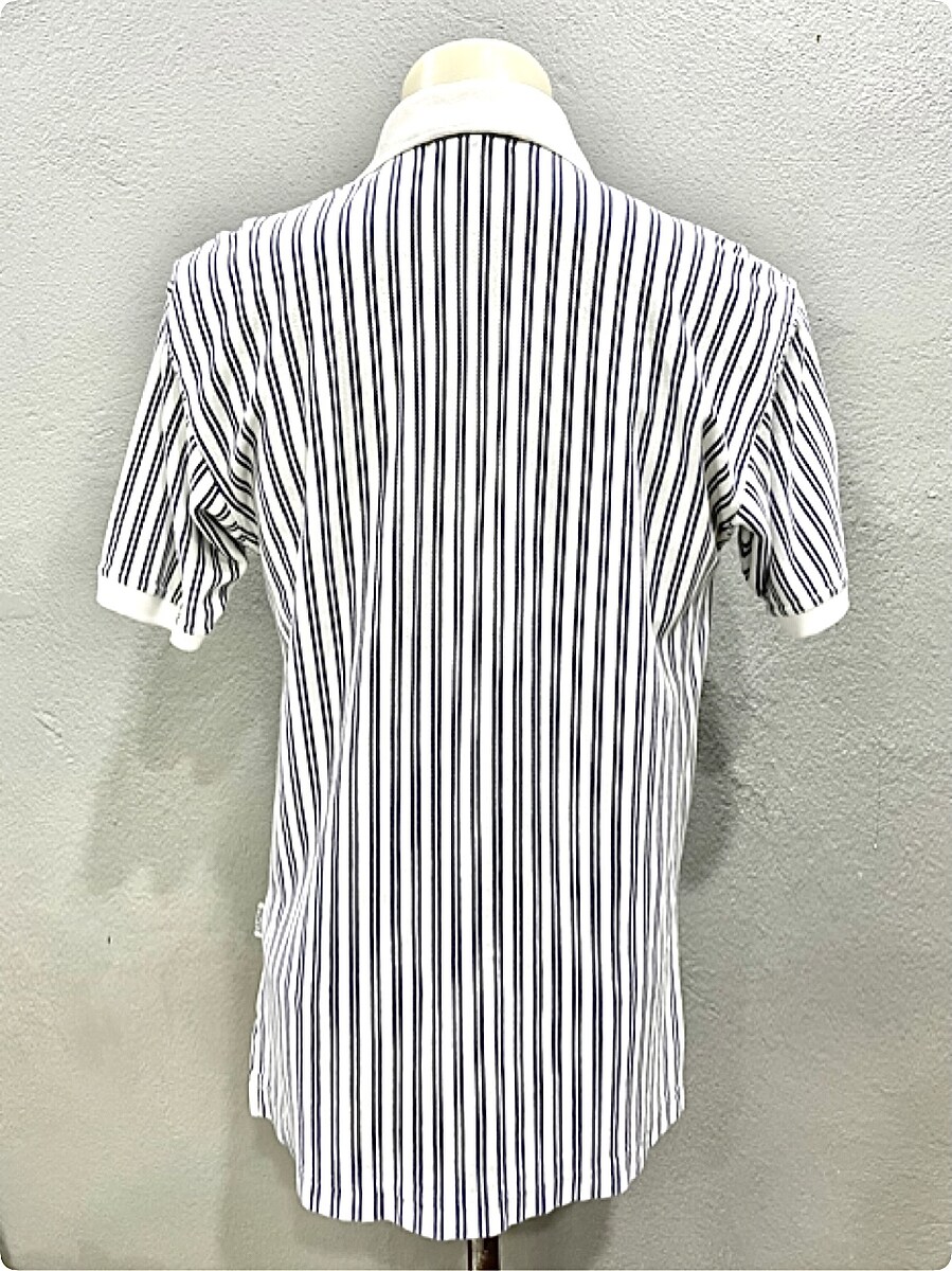 เสื้อสภาพดี ขาว ไม่เหลือง สวยๆเลยครับ