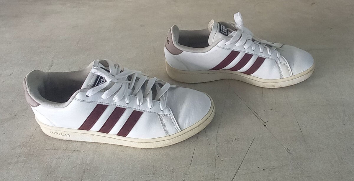 ลด รองเท้า Adidas gy 3621