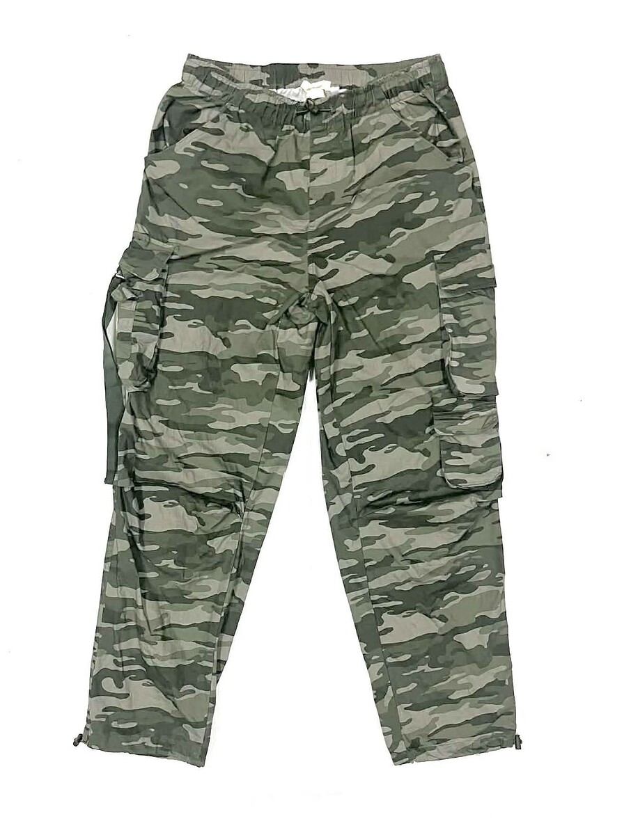 ~ € ~  กางเกง ULTRA FLIRT CARGO (32-34)     230.-