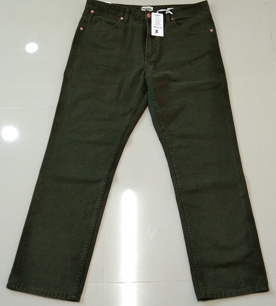 กางกางยีนส์ผ้าเดนิมเทวิลล์ ผู้ชาย Wrangler Cowboy Cut Original