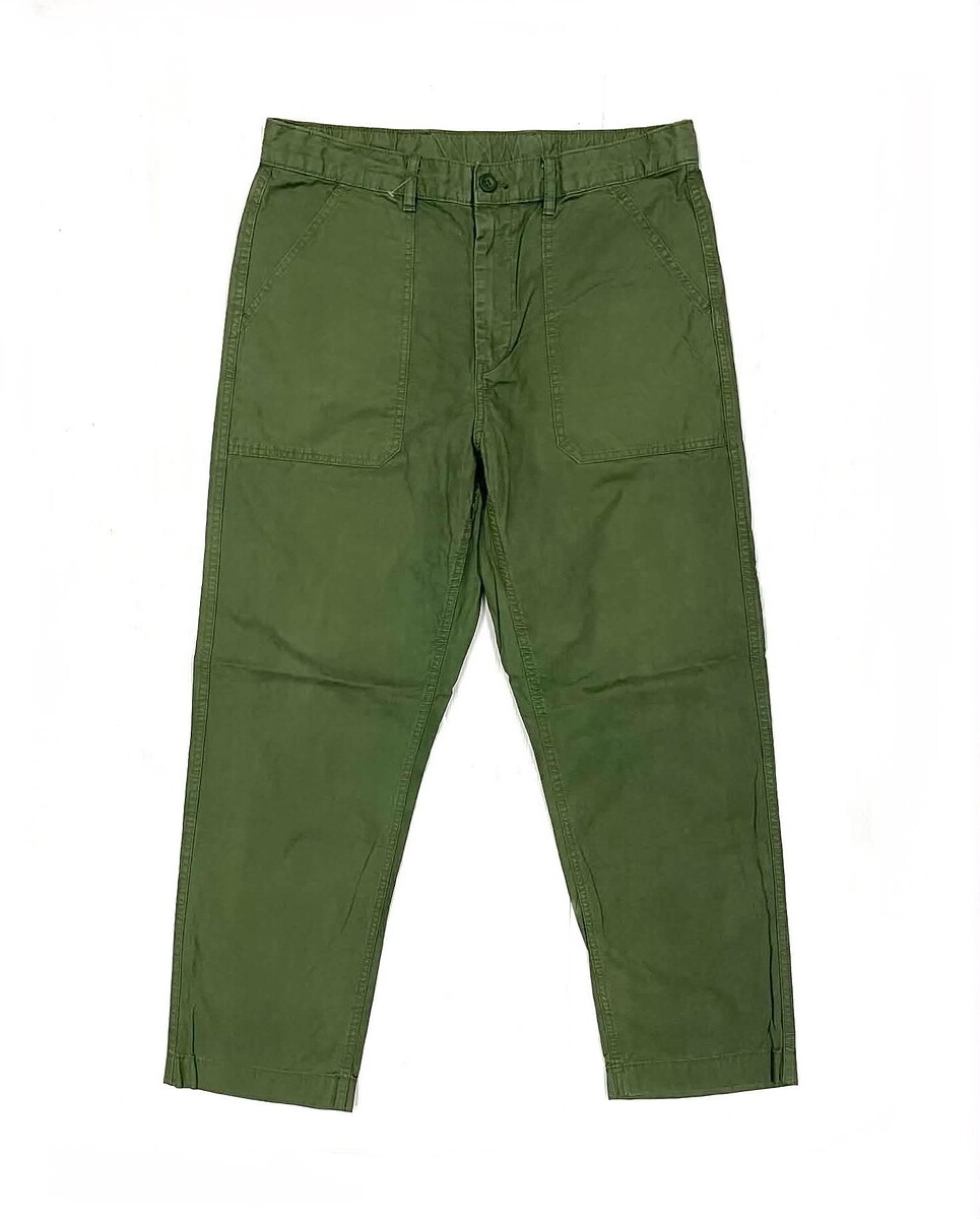 ~ € ~ กางเกง UNIQLO.  (34)   300.-