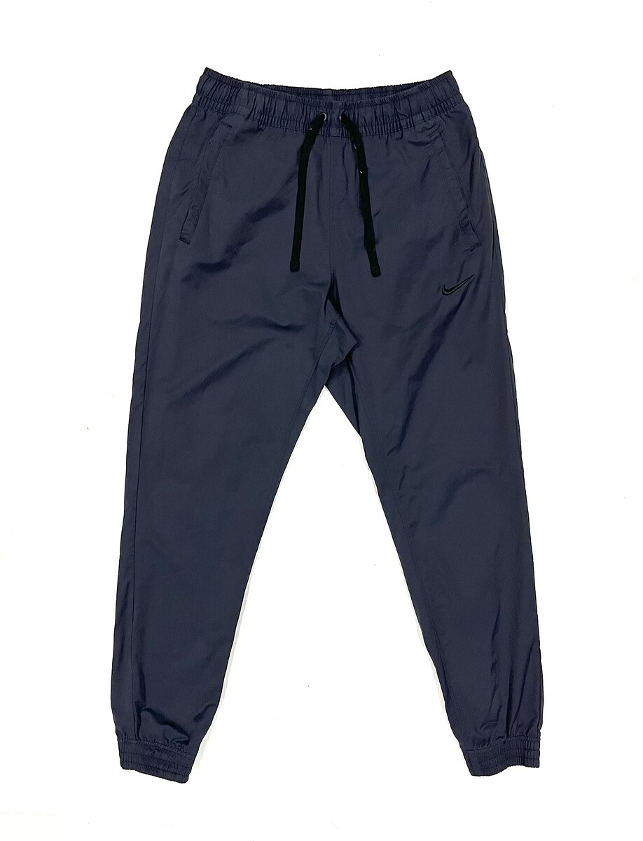 ~ € ~ กางเกง NIKE.  (30-33)   250.-