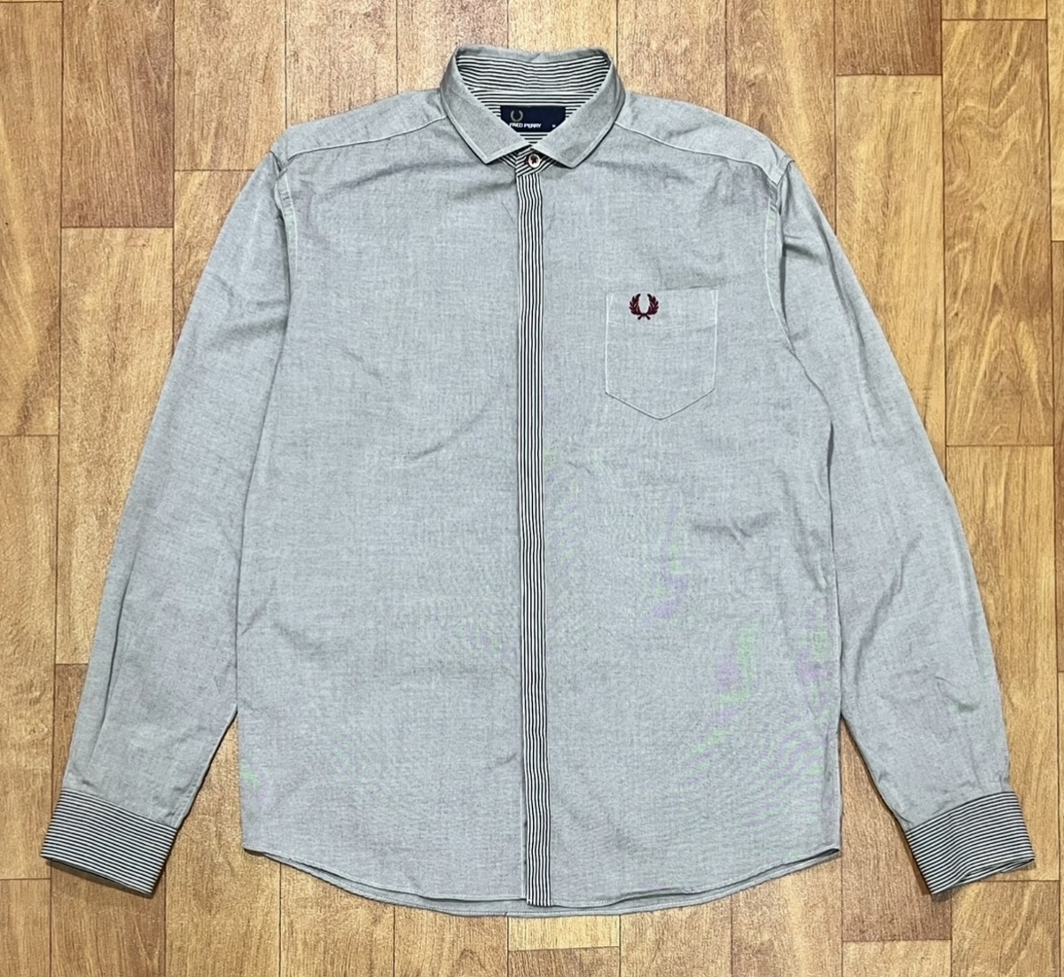 เสื้อเชิ้ตแขนยาว FRED PERRY SHIRT
