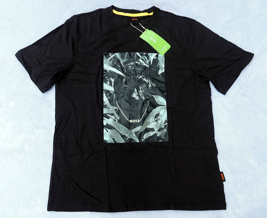 HUGO BOSS animal /XL/XXL เสื้อยืดลายสกรีนสวยใหม่ลิขสิทธิ์ ราคารวมส่ง Flash
