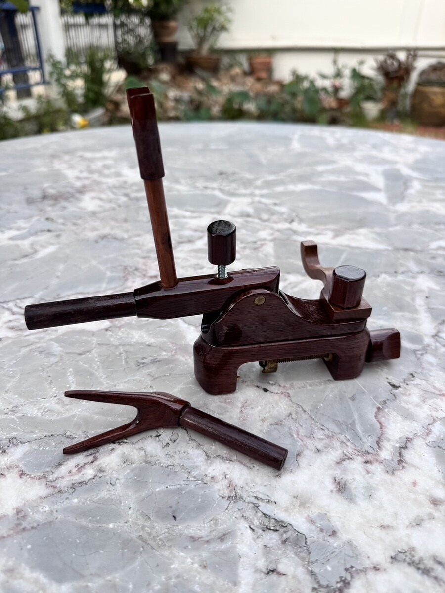 มัลริกิ… Wooden Manriki 木製万力 ที่จับชุดพาดคันตกปลาไม้  อุปกรณ์สำหรับตกปลา ชิงหลิว