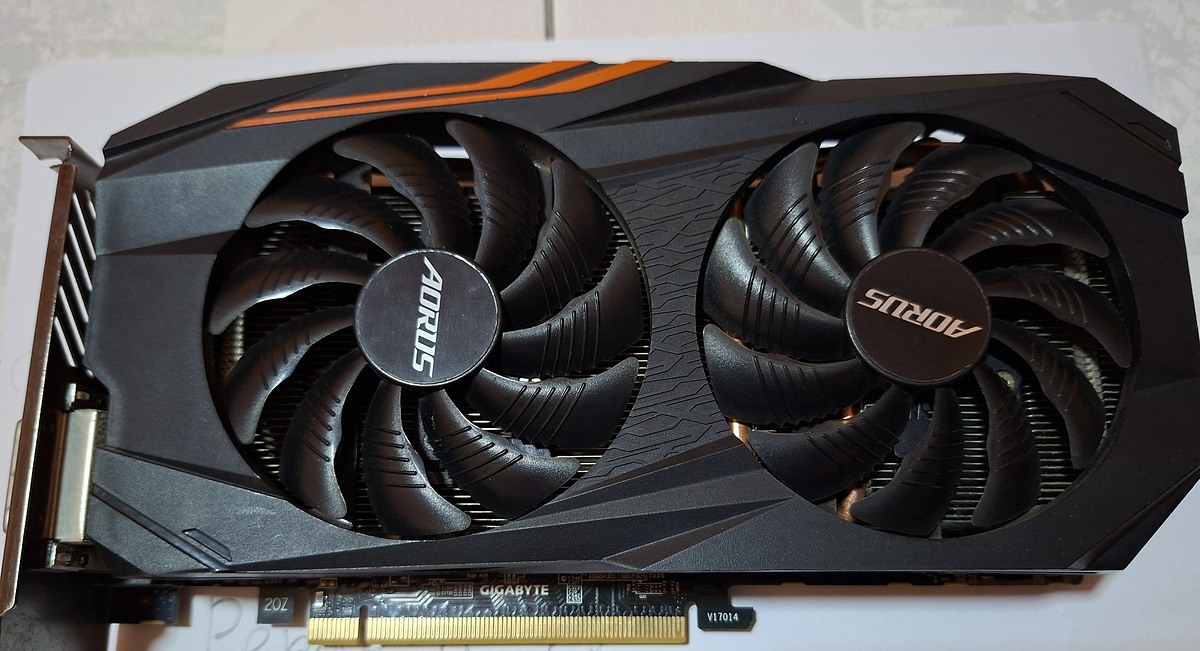 GV-RX570AORUS-4G