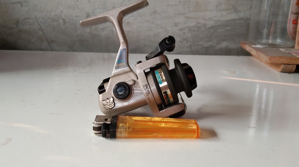 รอก Daiwa 500 EL UL 