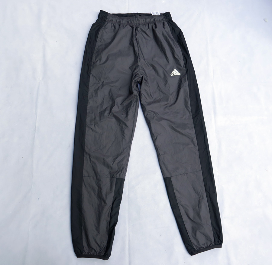 ADIDAS Wind.RDY /L/Japan 30-32 กางเกงกันลม/ระอองฝนสวยใหม่แท้ ราคารวมส่ง Flash