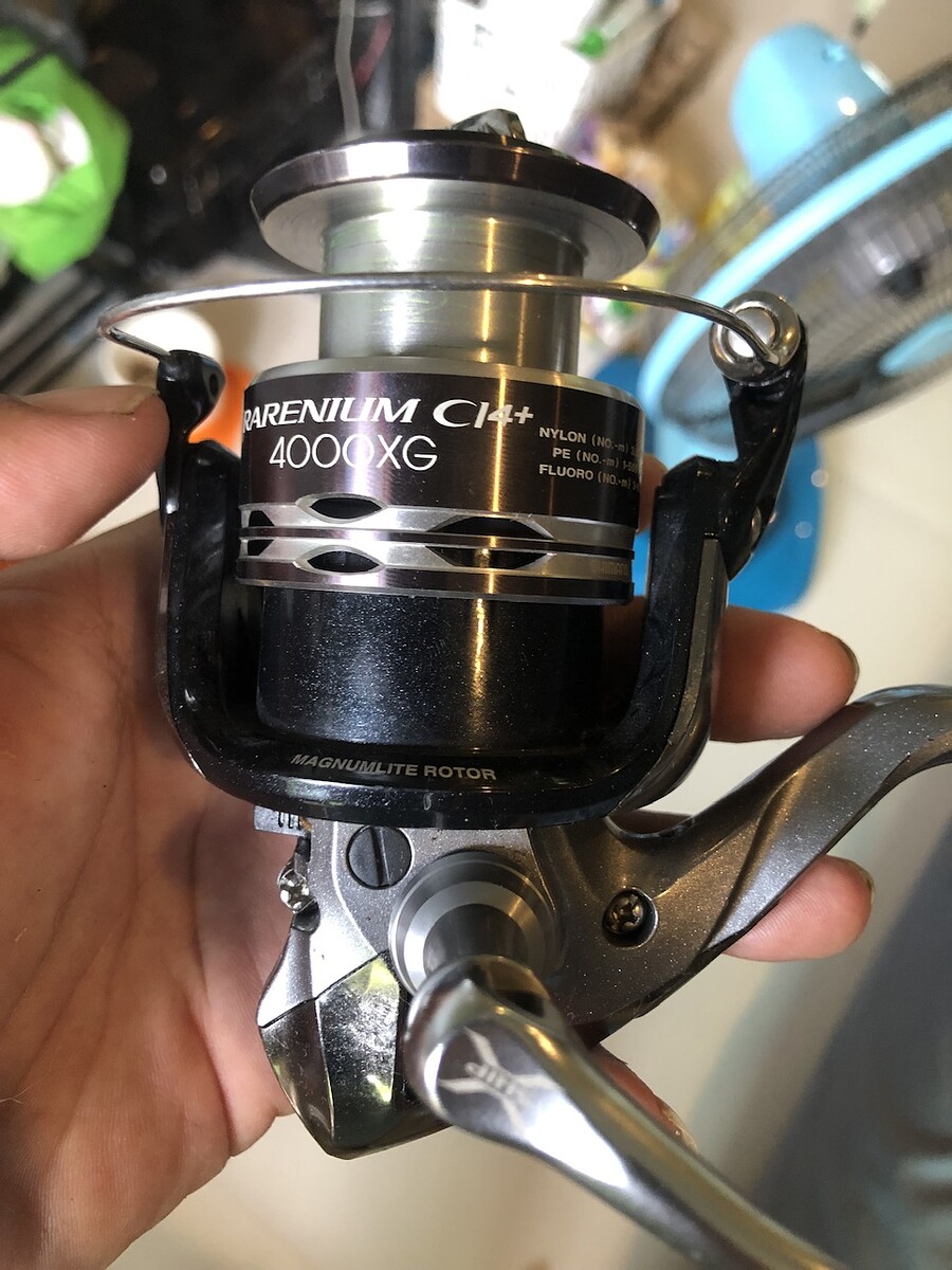 Shimano rarenium ci4+ 4000xg หมุนลื่น สภาพสวย ริ้วรอยน้อยมาก 3500 ส่ง50 รูปเพิ่มเติม 
Line kunan202