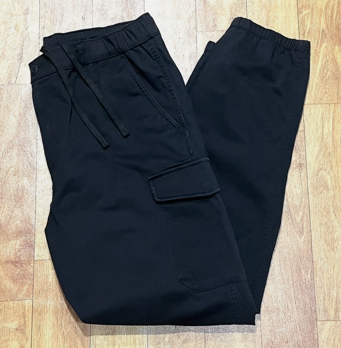กางเกง UNIQLO CARGO JOGGER PANTS
